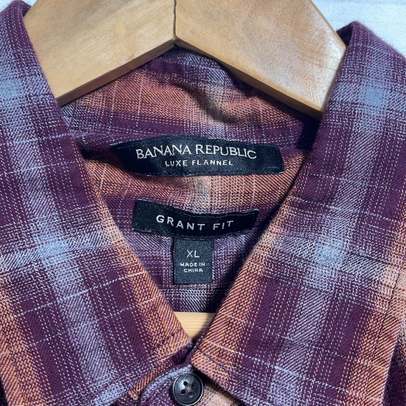 Banana republic flannel button down never worn XL - Picture 3 of 3